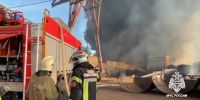 В Ленинском районе Астрахани локализовали пожар на 700 кв. м - Комсомольская Правда