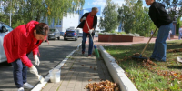 К субботнику в Брянске присоединились местные депутаты - ИА Наш Брянск.ru