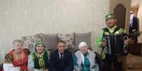 Наиля Зарипова приняла поздравления с 95-летием - Новости Заинска