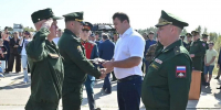 Виталий Хоценко принял участие в мероприятиях, посвященных 80-летию Дня танкиста - Газета Знамя Труда