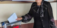 На трубчевском избирательном участке проголосовала отличник народного просвещения - Газета Земля Трубчевская