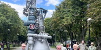 В самарском парке Гагарина установили макет ракетного двигателя НК-33 - Волга Ньюс