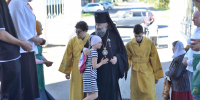 В день памяти благоверных Петра и Февронии Муромских архиепископ Тихон совершил Божественную литургию в Троицком кафедральном соборе - Епархия