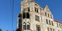 «Это просто небезопасно»: туристов, посетивших Советск в День города, напугал неогороженный дом Мюллера-Шталя (фото) - Новости Калининграда | Фото: очевидцы - Klops.Ru