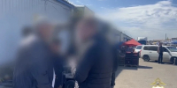 В Иркутске полиция проверила иностранцев на плодоовощной базе и в кафе - КП-Иркутск