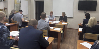 Руководство уголовно-исполнительной инспекции УФСИН России по Удмуртской Республике и представитель региональной избирательной комиссии провели рабочую встречу - УФСИН России по УР