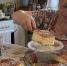 1 ложка в миску — и творожная запеканка взлетает выше облаков: нежная, словно суфле, и не оседает после духовки - Pro Город Ухта