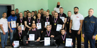 В исправительной колонии № 3 прошли соревнования по строгому подъему штанги на бицепс среди осужденных - Kolyma.Ru