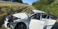 Двое детей и их мать получили тяжёлые травмы в ДТП в Александровском округе - ИА Победа 26