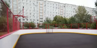 В Омске продолжают обновлять дворы и создавать спортивные площадки при поддержке «Авангарда» - Om1.Ru