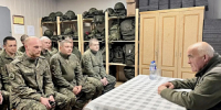 Сергей Ситников встретился с бойцами отряда «Барс» - Газета Буйская Правда