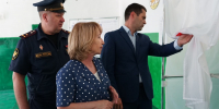 В преддверии выборов депутатов Государственной Думы Председатель Избирательной комиссии РСО–Алания Жанна Моргоева посетила следственный изолятор № 1 УФСИН России по РСО-Алания - Газета Слово