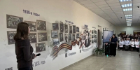 В День единых действий в Мурманской области открыли новые муралы и «Парты Героя» - Арктик-ТВ