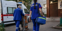 Темные пятна на теле. Что известно о смерти двух детей в квартире в Петербурге - 47 новостей