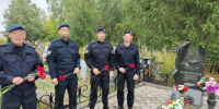 В Белгородской области росгвардейцы почтили память погибшего боевого товарища - Росгвардия