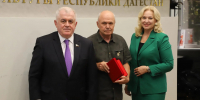 Работников культуры наградили в преддверии Дня единства народов Дагестана. - Минкультуры РД