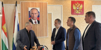Сергей Леонов посетил Культурно-выставочный центр - ЛДПР