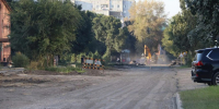 Планировка участка идёт на капиталящемся отрезке улицы Комарова в Абакане - Абакан 24