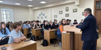 Депутат Законодательного Собрания Иркутской области Андрей Духовников посетил Педагогический институт ИГУ - ЛДПР