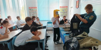 Пожарные Павловского района провели урок безопасности для ребят из школы-интерната - МЧС