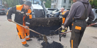 Сотрудники городского предприятия «Автобытдор» продолжают ремонт дорог - Администрация г. Королёв