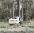 На Урале женщина с детьми врезалась на Lada Vesta в столб и дерево - ИА Уральский меридиан