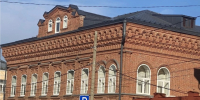 В Воткинске заменили кровлю купеческого дома, в котором работает ЗАГС - Сусанин
