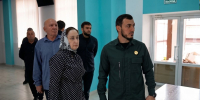 Ильяс Налаев провел инспекцию избирательных участков Грозненского района и обратился к жителям с призывом к активной гражданской позиции - Единая Россия