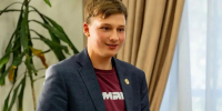 Салехардский школьник представил выставку о парламентаризме - Единая Россия