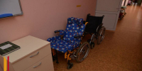 Воронежские врачи заново учат ходить мужчину, который выпал из окна в новогоднюю ночь - РИА Воронеж