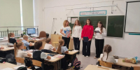 В стенах Майской гимназии прошли тематические классные часы, приуроченные к Международному дню памяти жертв фашизма. - Администрация Белгородского района