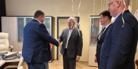 Директор общеобразовательной школы №103 Владимир Владимирович Ищук отметил 60‑летний юбилей - Городская Дума