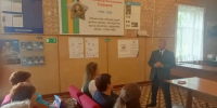 Панков встретился женсоветом военного городка в Ртищево - Комсомольская правда