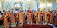 В канун Собора Саратовских святых совершено соборное архиерейское богослужение. - Щигровская епархия