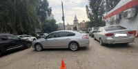 В Промышленном районе водитель на Citroën, сдавая назад, сбил пенсионерку - Волга Ньюс