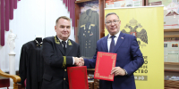 В Верховном Суде Республики Марий Эл открыта патриотическая выставка и подписано Соглашение о сотрудничестве - Верховный Суд