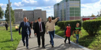 Партдесант ознакомился  с ходом работ на объектах в Камских Полянах - Единая Россия