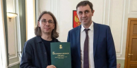 Сергей Петрин отметил вклад воронежского фотографа в сохранение культурного образа города - ГТРК Воронеж