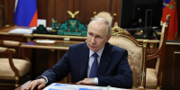 Владимир Путин поддержал предложения Дмитрия Демешина по развитию судоходства и судоремонта - Правительство Хабаровского края