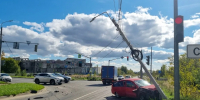 В Ярославле иномарка после ДТП влетела в столб - YarNews.Ru