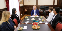 Сегодня ректор ВолгГТУ встретился с первокурсниками, получившими 100 баллов на ЕГЭ-2026 и победившими в региональном этапе Всероссийской олимпиады школьников - ВолгГТУ