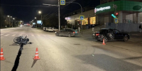 Водитель мопеда врезался в «Ладу Гранту» на улице Удмуртской в Ижевске - Сусанин