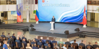 Тульских оружейников отметили наградами в преддверии праздника - Молодой коммунар