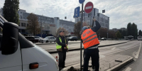В Белгороде коммунальщики восстановили поврежденный после ДТП дорожный знак - Комсомольская Правда