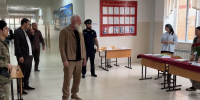 Асланбек Мусостов проинспектировал избирательные участки Ахматовского района Грозного - Единая Россия