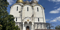 В Центральном академическом театре Российской Армии состоялась премьера полнометражного документального фильма «Молитва на передовой» - Жизнь Луганска