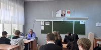 Руководитель Борисовского межрайонного следственного отдела  СУ СК России по Белгородской области провел профилактическую встречу с учащимися школы - Следственный комитет