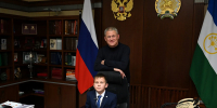 Радий Хабиров пригласил талантливого школьника из Кумертау в свой рабочий кабине - Сетевое издание Республика Башкортостан