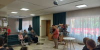Семьи Героев СВО познакомились с закулисьем театра кукол «Сказка» - Минкультуры