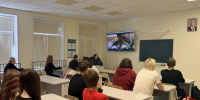 Сотрудники Югорского отдела Росгвардии провели патриотические занятия для студентов - Росгвардия